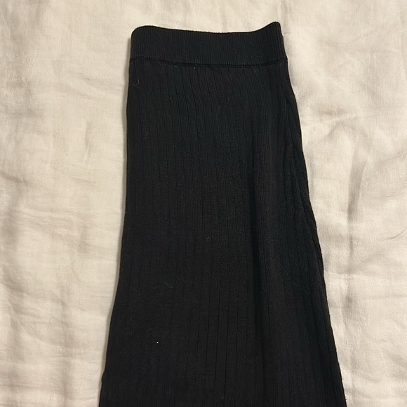 FREE PEOPLE KNIT SKIRT - Picture 2 of 5